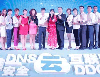 才32岁！东莞这个低调的年轻人，刚刚把公司卖了7.37亿！