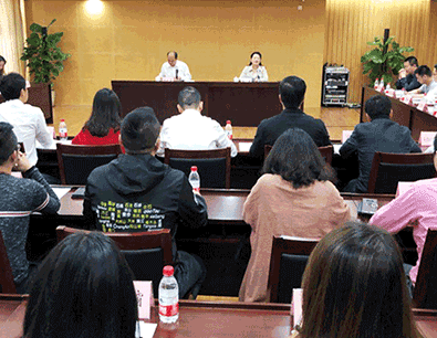 我会将携手会员共同努力，营造更加清朗的网络空间